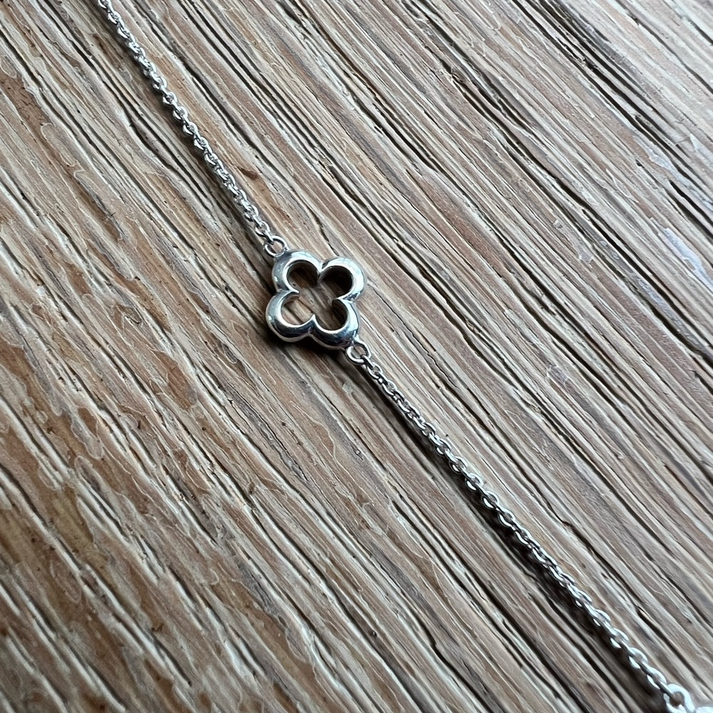 Heidi Klum sterling silver clover long necklace - Picture 6 of 9